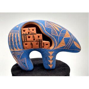 Acoma Pueblo Navajo Spirit Bear Figurine